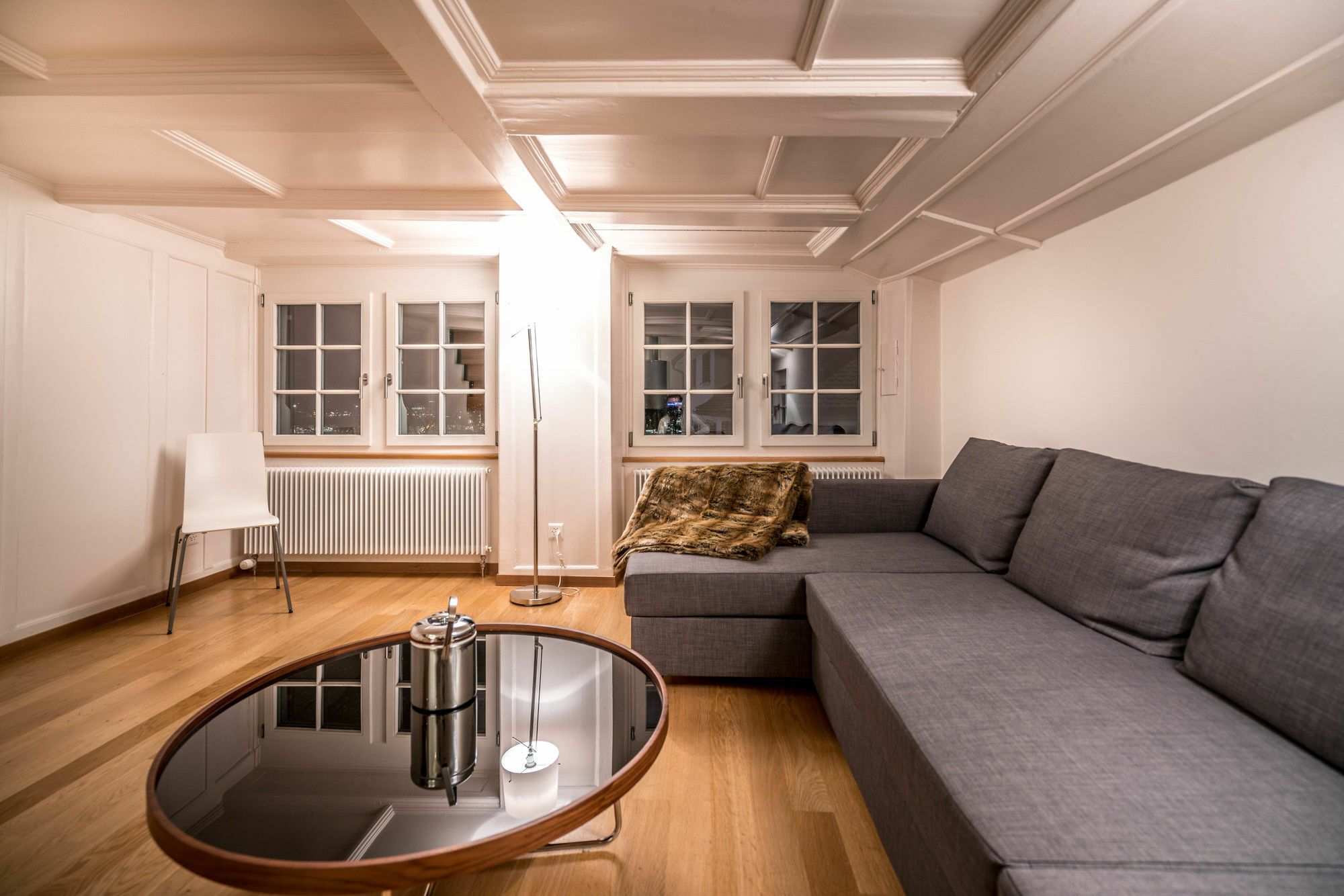 Lake Side Location Bellevue Zurich Bagian luar foto