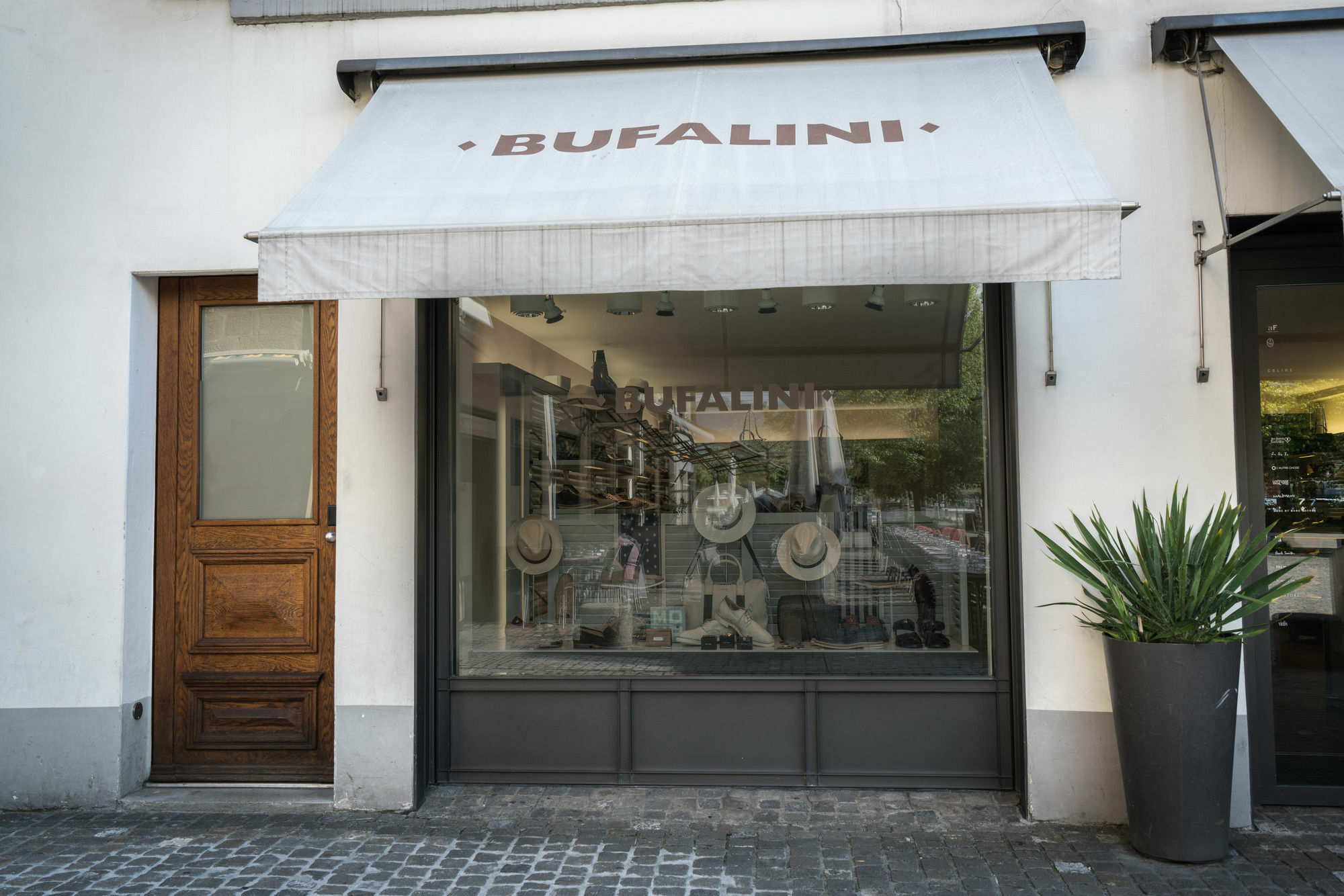 Lake Side Location Bellevue Zurich Bagian luar foto